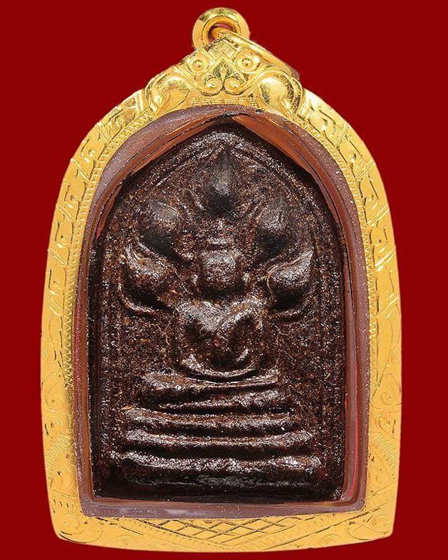 พระนาคปรก หลวงปู่เพิ่ม วัดกลางบางแก้ว เนื้อขมิ้นเสก ขอบสองชั้น จารยันต์เฑาะห์ ปี 05 พิมพ์นิยม