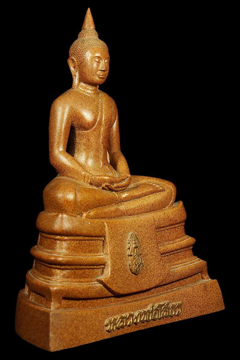 พระบูชาหลวงพ่อโสธร วัดโสธรฯ ฉะเชิงเทรา รุ่นภปร. เนื้อกระเบื้องหลังคาโบสถ์(หลังเก่า) 5 นิ้ว รุ่นแรก