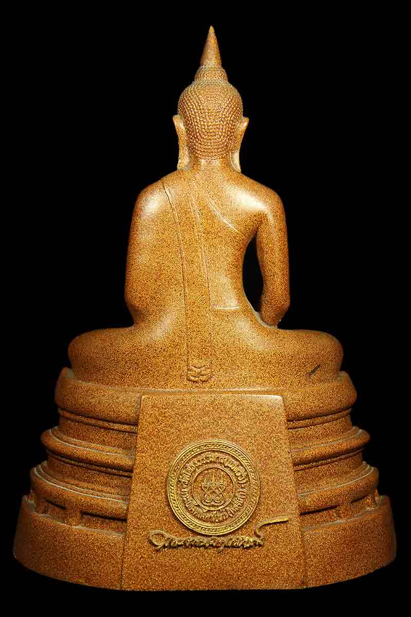 พระบูชาหลวงพ่อโสธร วัดโสธรฯ ฉะเชิงเทรา รุ่นภปร. เนื้อกระเบื้องหลังคาโบสถ์(หลังเก่า) 5 นิ้ว รุ่นแรก