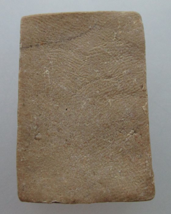 พระสมเด็จเนื้อแก่น้ำมันไม่ทราบที่ครับ