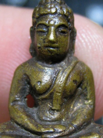 พระกริ่ง ร.ด. ปี2513 เนื้อทองเหลือง กรมการรักษาดินแดน กรุงเทพฯ ท่านเจ้าคุณนรฯ สภาพพอสวย