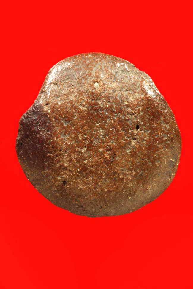 พระเจ้าห้าพระองค์ พิมพ์งบน้ำอ้อย เนื้อดิน