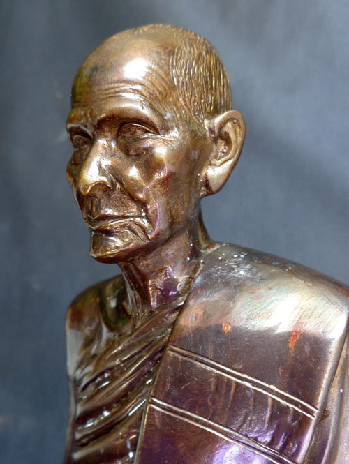 พระบูชาหลวงพ่อเดิม วัดหนองโพ รุ่นช้างคู่บารมี เนื้อทองเหลืองรมมันปู ขนาดหน้าตัก 5 นิ้ว+กล่องเดิม พุท