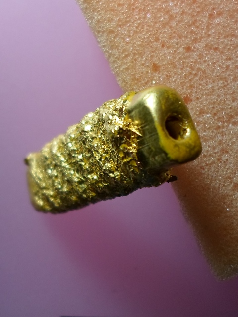 ตะกรุดนารายณ์พลิกแผ่นดิน หลวงปู่หงษ์