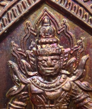 เหรียญท้าวเวสสุวรรณ วัดพระยาสุเรนทร์ ออกแบบสวยงาม เคาะเดียว100