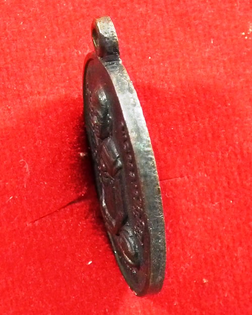 เหรียญรุ่นแรก หลวงปู่หงษ์ พรหมปัญโญ ปี. ๒๕๔๑