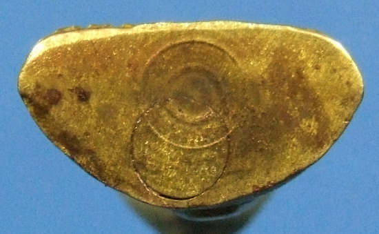 หลวงพ่อขอม หน้าหนุ่มกริ่งกังวาน 2505