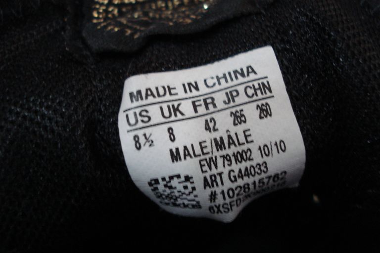 รองเท้าadidas หุ้มข้อ (สั่งซื้อจากนอกครับ)เคาะแรก