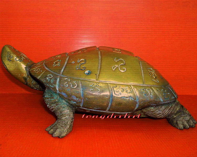 พญาเต่าเรือนบูชา หลวงปู่หลิว วัดไร่แตงทอง เนื้อทองผสม ปี 2535 หายาก สวยมากค่ะ