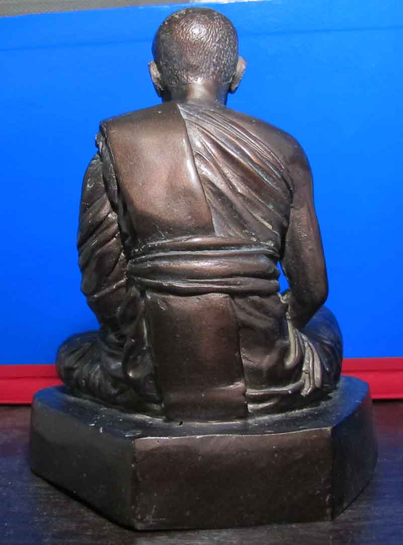 พระบูชา5นิ้ว หลวงปู่หมั่น พุทธาวโร วัดประทุมวราราม บ้านทัพม้า จ.มหาสารคาม 