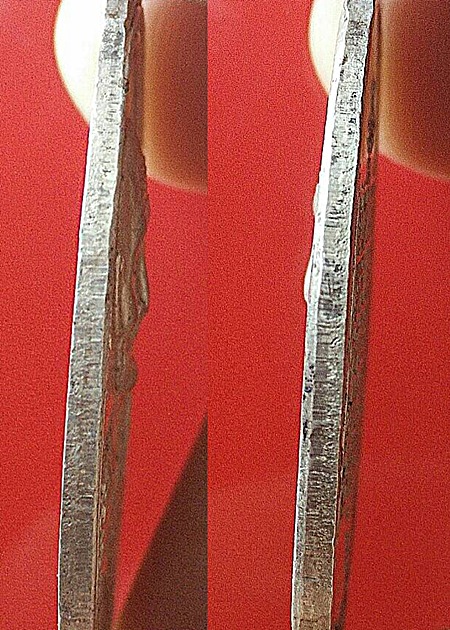 เหรียญหลวงปู่จันทร์ รุ่น 3 ยันต์เต็ม ปี 2515 (เนื้อเงิน)