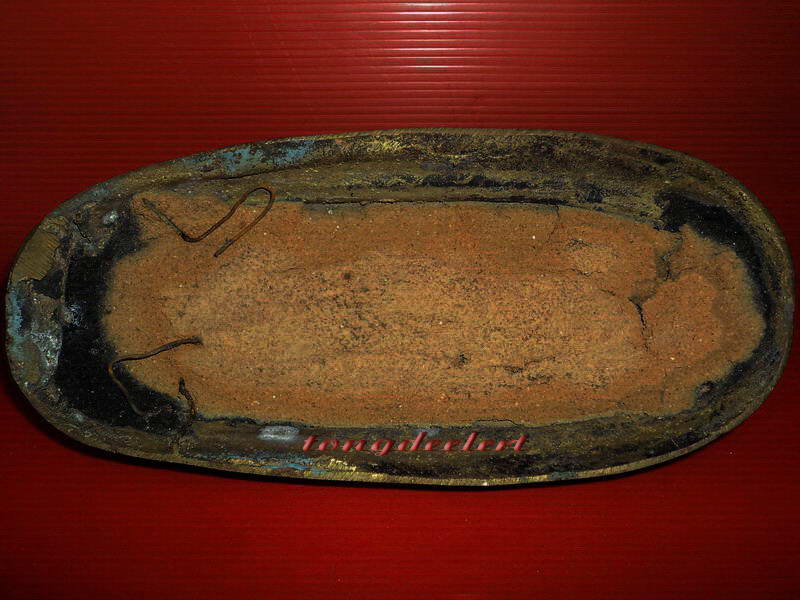 พระบูชาปางไสยาสน์(พระประจำวันอังคาร) ใต้ฐานดินไทยค่ะ