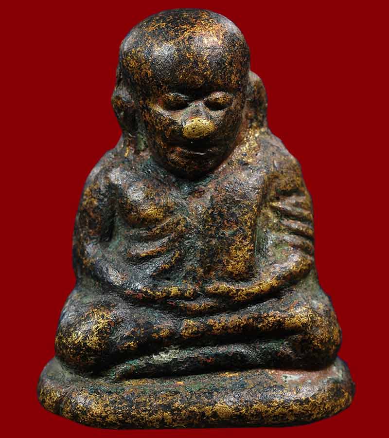 หลวงพ่อเงิน วัดบางคลาน จังหวัดพิจิตร รุ่นปืนแตก พิมพ์นิยมเศียรโต ปี ๒๕๒๘ 