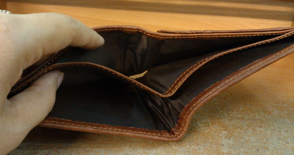 กระเป๋าสตางค์ TOUGH หนังแท้ 3 พับ