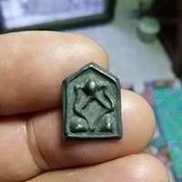 พระปิดตาเนื้อชินไม่ทราบที่