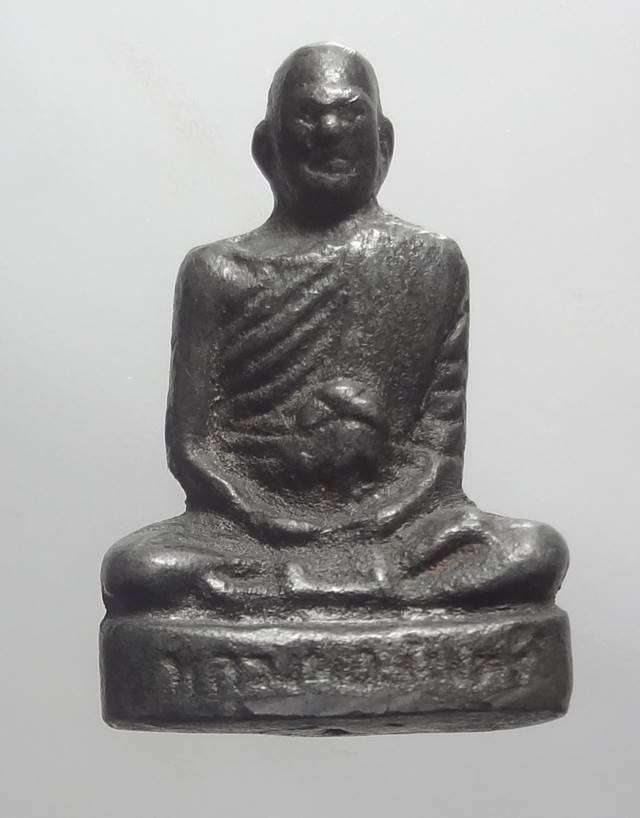  พระหล่อรูปเหมือนตามภาพ