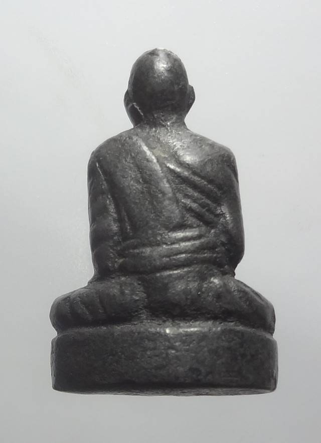  พระหล่อรูปเหมือนตามภาพ