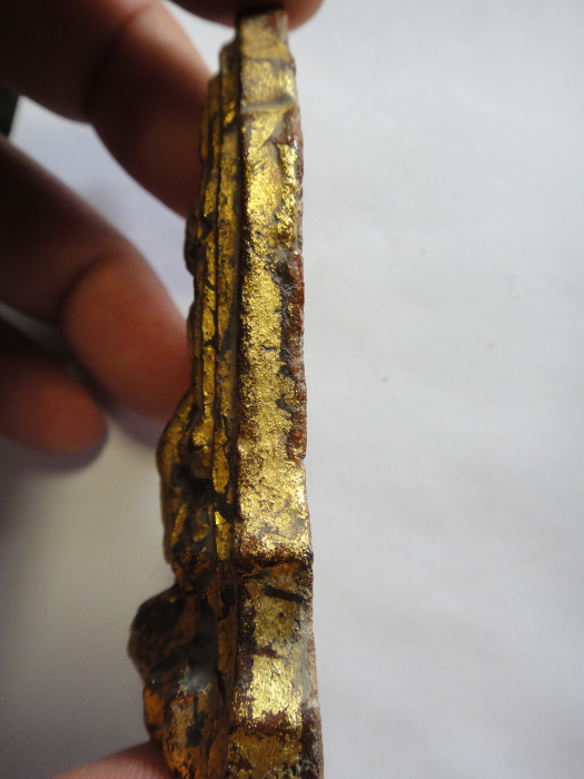 ***วัดใจ ฉลองวัดหยุด*** เคาะแรกแดงที่ 500 บาท โคนสมอปางห้อยพระบาท เนื้อดิน ลงรักปิดทองเดิม สภาพพอสวย