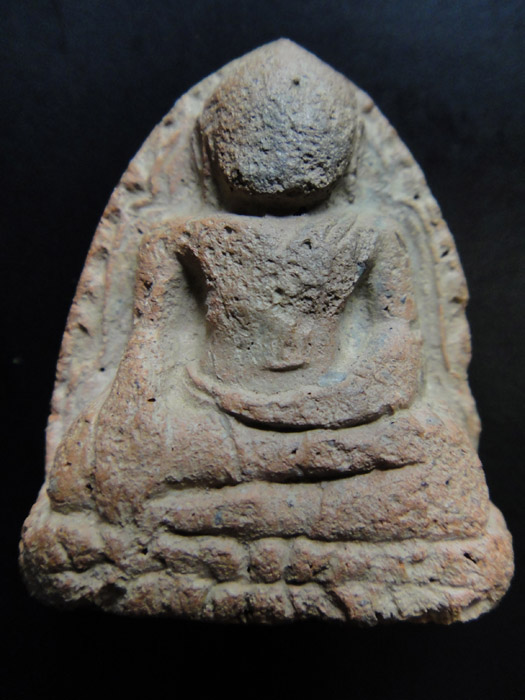 ***วัดใจ ฉลองวัดหยุด*** เคาะแรกแดงที่ 500 บาท หลวงพ่อโตกรุบางกระทิง ปางมารวิชัย จ.อยุธยา สภาพพอสวย