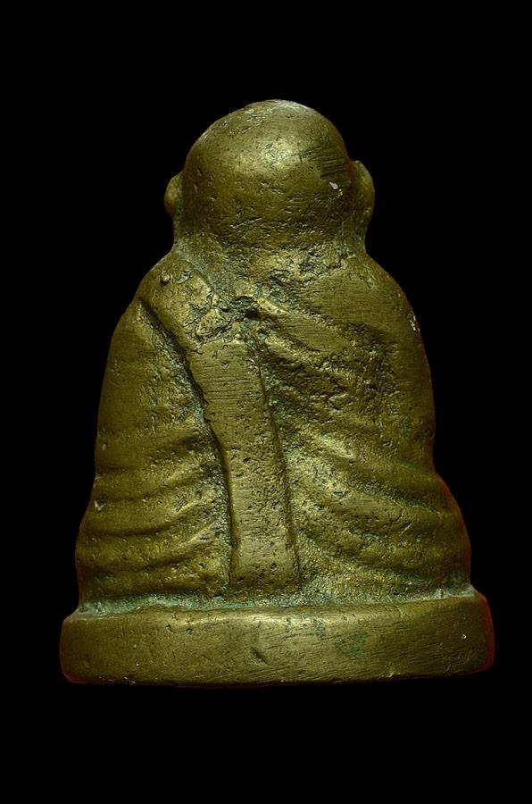 หลวงพ่อเงิน วัดเขารูปช้าง