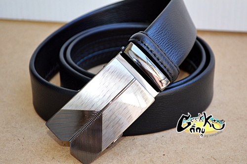 เข็มขัดหนังหัวออโต้ล๊อค สีดำ 