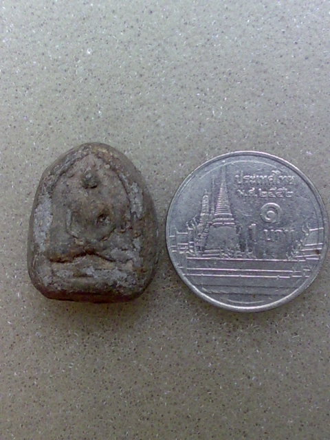 พระกรุวัดท้ายตลาด สภาพพอสวยครับ