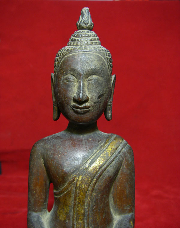 พระบูชาไม้แกะ ศิลปะสมัยอยุธยา