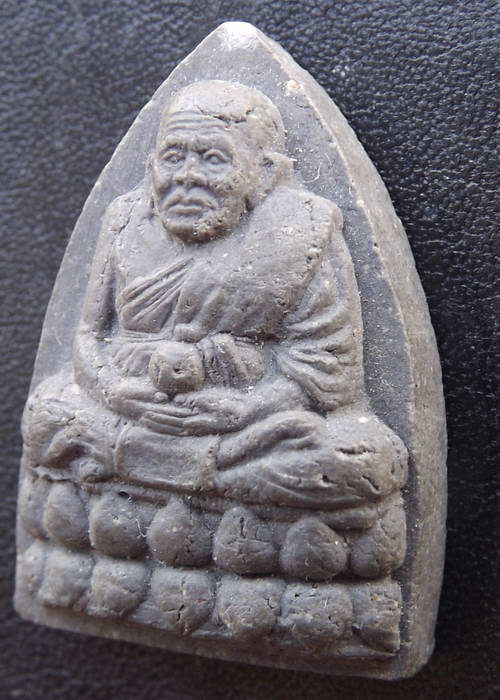 หลวงปู่ทวดหลวงปู่หมุน ปลุกเสกเมื่อปี 2543 วัดบ้านจาน จ.ศรีสะเกษ