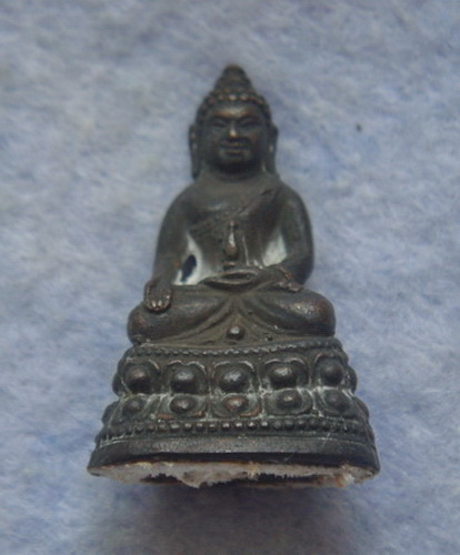 รุ่นเททอง หลวงพ่อไสว  วัดปรีดาราม  จ.นครปฐม