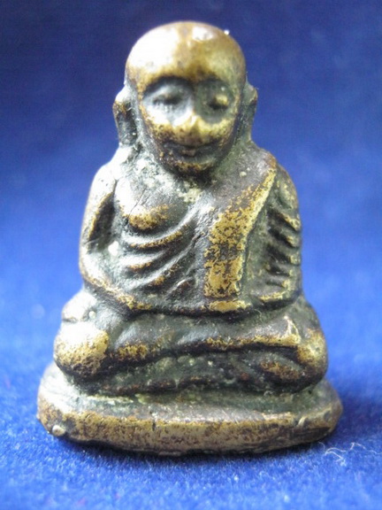 หลวงพ่อเงิน สภาพเก่าเก็บครับ น่าพิจารณา สวย ขลัง