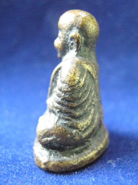 หลวงพ่อเงิน สภาพเก่าเก็บครับ น่าพิจารณา สวย ขลัง