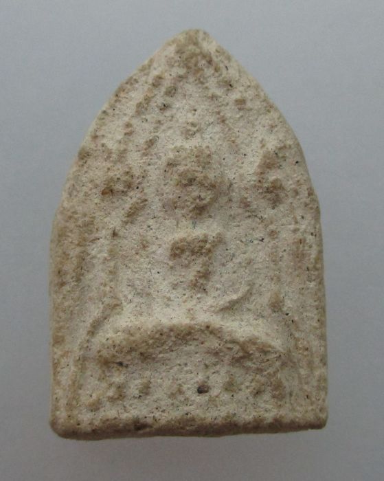 พระผงไม่ทราบที่ครับ