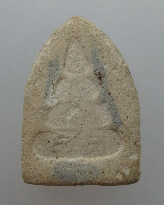 พระผงไม่ทราบที่ครับ