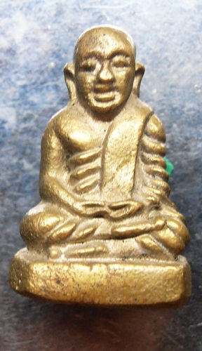 รูปหล่อหลวงพ่อเงินออกวัดท่าบัวทองปี15สวยๆครับ