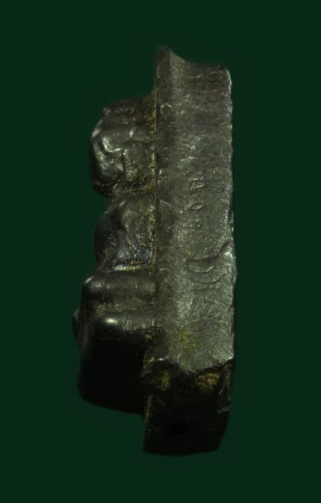 ***เคาะเดียว 2,050***พระหลวงพ่อวัดไร่ขิง พิมพ์สามเหลี่ยม (นางพญาฐานหมอน) ปี 2509 จ.นครปฐม