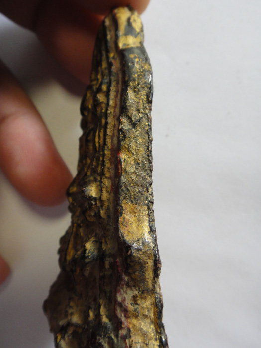 ***700 แดง **** พระโคนสมอปางมารวิชัย เนื้อดินลงรักปิดทอง รักล่อน ทองจม เนื้อหาจัดจ้าน ราคาเบาๆ