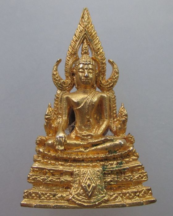 พระพุทธชินราช กะไหล่ทองอุดกริ่ง