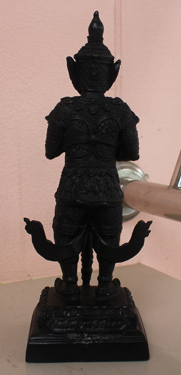 เคาะเดียว >>พระบูชา ท้าวเวสสุวรรณ ปี 57 ขนาดความสูง 8 นิ้ว หลวงพ่อเพี้ยน วัดเเกริ่นกฐิน ลพบุรี