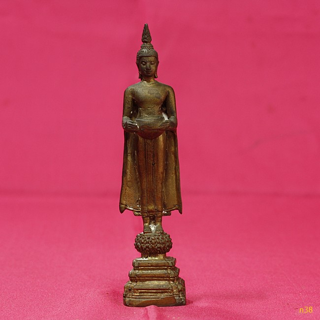 พระบูชาหลวงพ่อบ้านแหลม