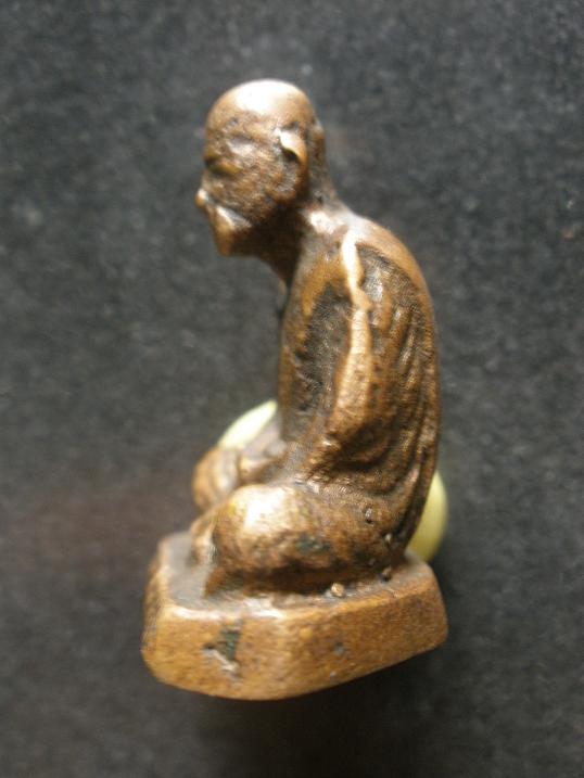 รูปหล่อโบราณ หลวงพ่อสงฆ์ ฐานหกเหลี่ยม ปี 2513 วัดเจ้าฟ้าศาลาลอย จ.ชุมพร