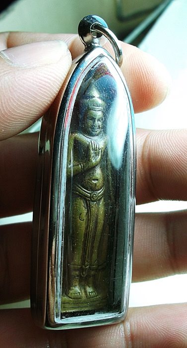 พระร่วงรางปืน วัดพระธาตุดอยสุเทพ ปี15 เนื้อทองเหลือง ยันต์จม (นิยม+หายาก)  พร้อมกรอบเดิมครับ