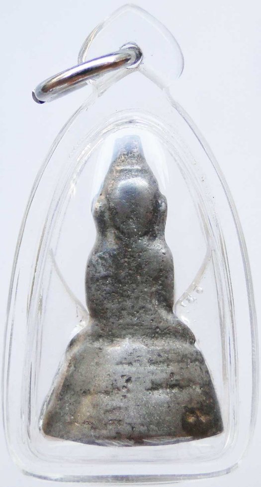 พระพุทธปางสมาธิ ประทับนั่งฐานสูง เนื้อแก่เงิน