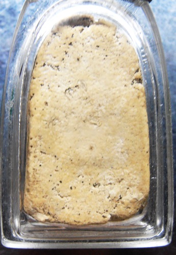 พระกรุวัดเงินคลองเตยพิมพ์ซุ้มกอฐานเตีัย พร้อมบัตรรับรองเพื่อนบ้านครับ