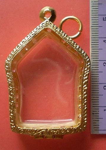 ตลับไมครอน ล้อมเพชร  ใส่ขุนแผนพรายกุมารพิมพ์ใหญ่  เคาะเดียว 