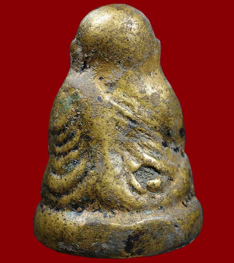 หลวงพ่อเงิน วัดบางคลาน  หลวงพ่อนงค์  สร้าง พิมพ์ ขี้ตา สามชาย ออกวัดทุ่งน้อย จังหวัดพิจิตร 