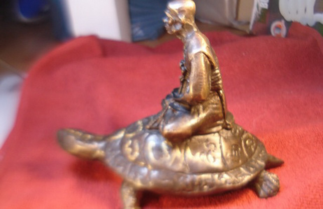 เต่าบูชา/เนื้อโลหะผสมนะวะโลหะองค์ใหญ่หายาก////พระบูชาเต่าหลวงปู่หลิวเนื้อนะวะรมดำแท้ๆจัด
