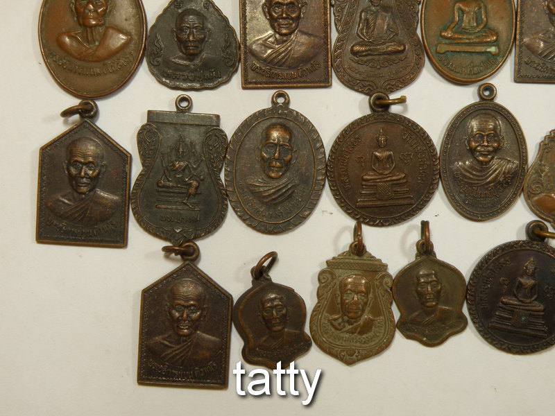 เหมาๆ ตกองค์ละ 7 บาท เหรียญจังหวัดปทุมธานี ชุดที่ 1