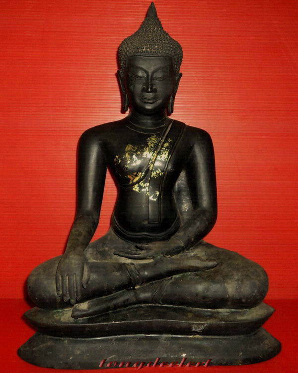 พระพุทธรูปบูชาศิลปะอู่ทอง วัดแหลมทอง จ.กาญจนบุรี ปี 2515 ใต ฐานดินไทย สวยมากค่ะ