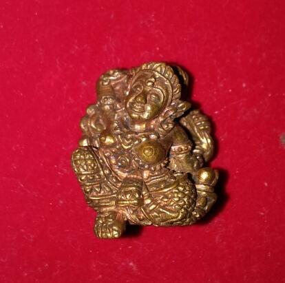 หลวงพ่อเปิ่น วัดบางพระ 