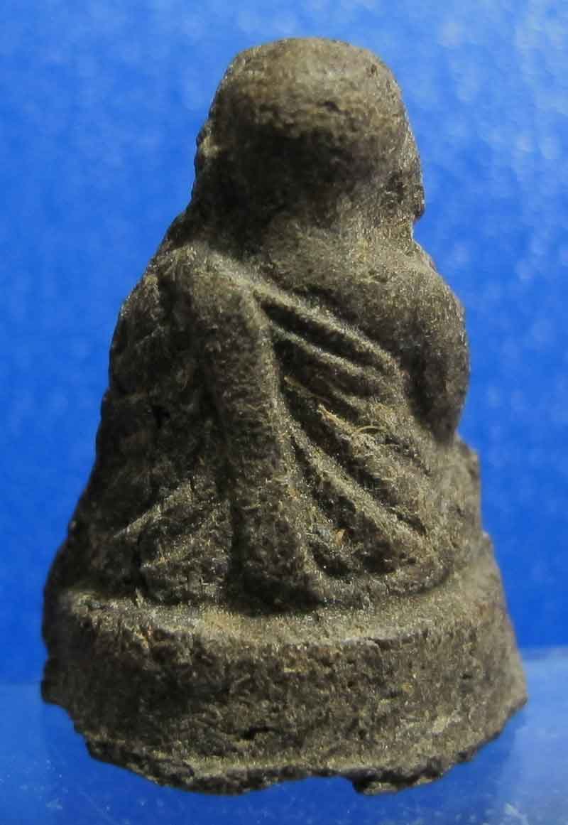 รูปหล่อหลวงพ่อเงิน วัดบางคลาน  ออกที่วัดท้ายน้ำ จ .พิจิตร เนื้อว่าน มีโค็ตใต้ฐาน